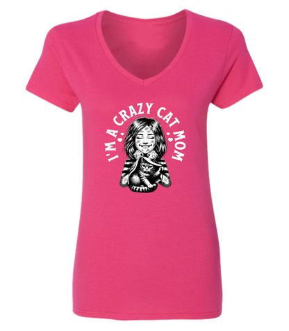 T-shirt col en V Unisexe I'm a crazy cat mom - L'usine à délire